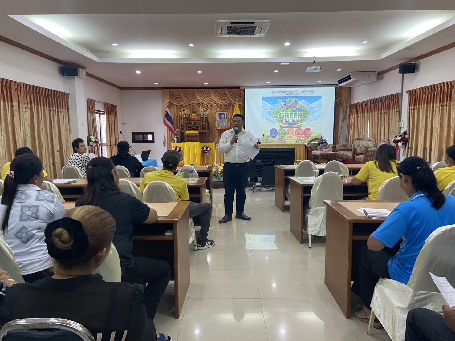 ประชุมคณะกรรมการชุมชน เพื่อส่งเสริมการมีส่วนร่วมของประชาชนและช่วยเหลือเทศบาลตำบลช้างซ้าย