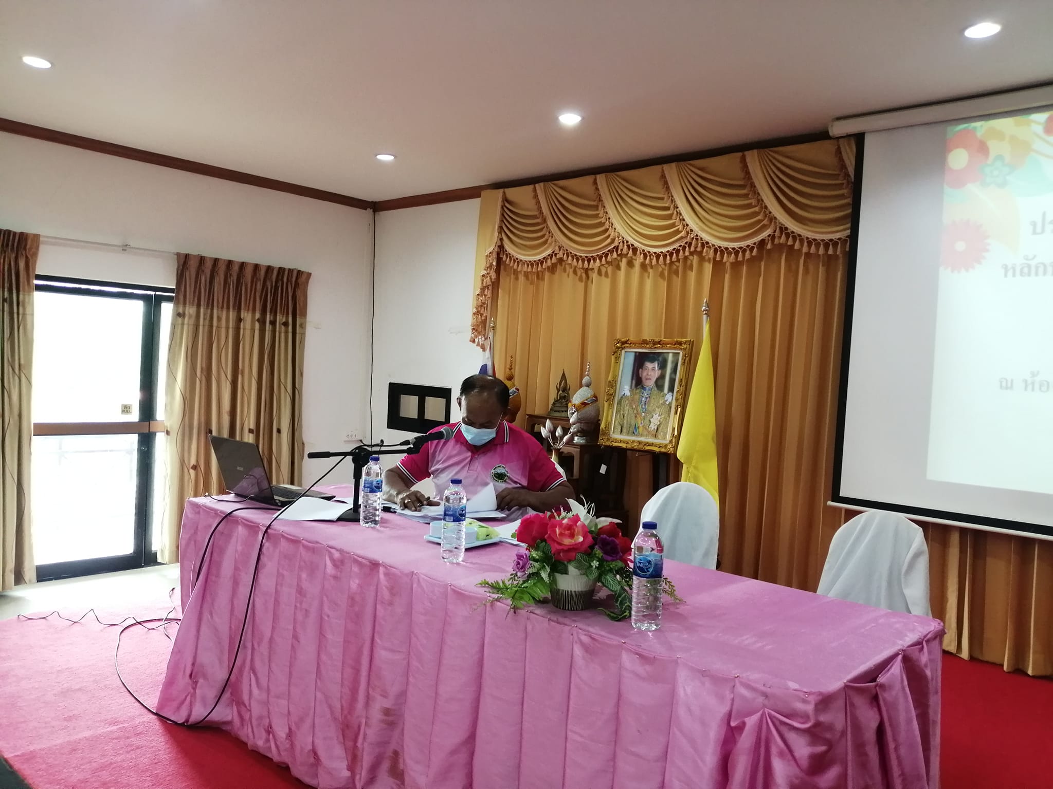 วันที่​ 19​ เมษายน​ 2565 นายวิชัย​ สุบรรณ​์​ นายกเทศมนตรีตำบล​ช้าง​ซ้าย​ ในฐานะประธานคณะกรรมการบริหารกองทุน​​หลักประกัน​สุขภาพ​​เทศบาลตำบล​ช้างซ้าย​ ประชุมพิจารณาอนุมัติแผนงานโครงการครั้งที่ 1 ปีงบประมาณ 2565 ร่วมกับสาธารณสุขอำเภอกาญจนดิษฐ์​ ,ผอ.รพ.กาญจนดิษฐ์​ ท้องถิ่นอำเภอ​กาญจนดิษฐ์​ ,ผอ.รพ.สต.ช้าง​ซ้าย​ ,ผอ.รพ.สต.บ้านกงตาก​ ตัวแทนอสม.ในพื้นที่ ผู้แทนหมู่บ้าน ​ ผู้เเทนสมาชิกสภา,ปลัดเทศบาล​ ,ผอ.กองคลัง​ และเจ้าหน้าที่ที่เกี่ยวข้อง